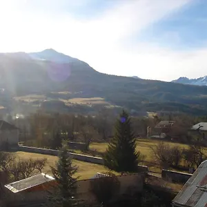appart-t3-de-charme-sous-les-toits-jausiers-6-pers.fr-provencehotel.com/